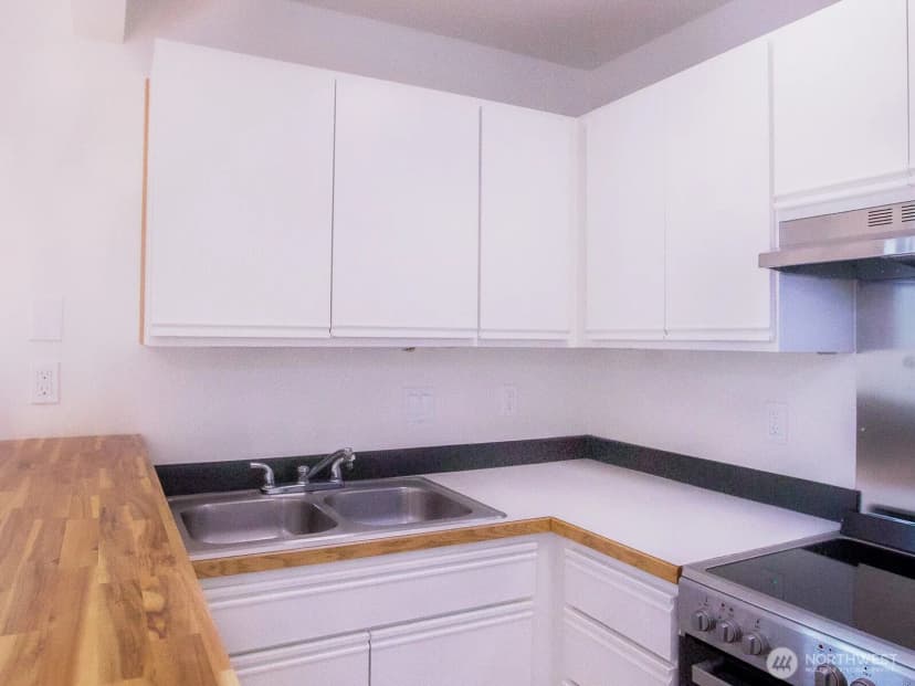 Property photo for 250 Tucker Avenue #18, Friday Harbor photo 6