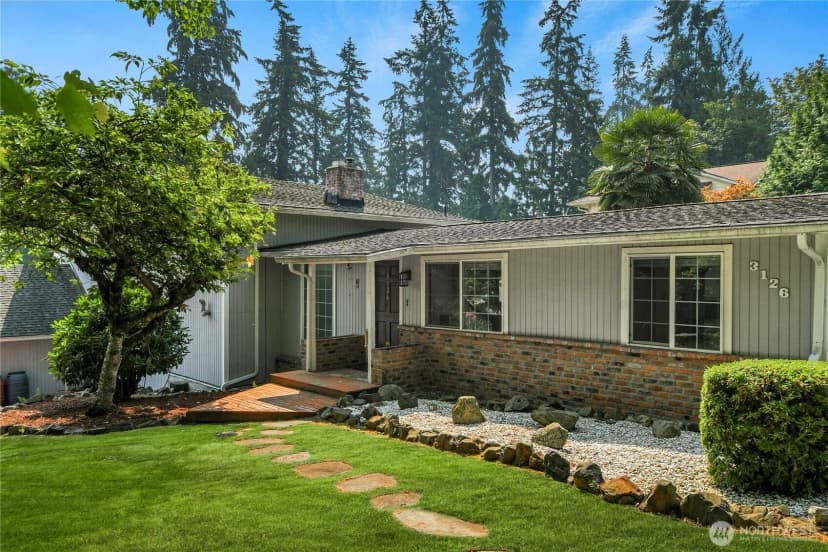 Property photo for 3126 170th Street Sw, Lynnwood