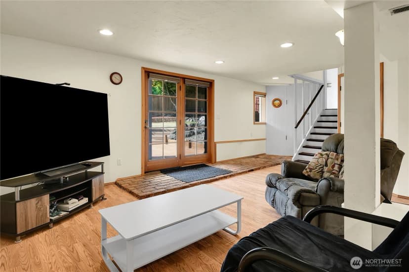 Property photo for 3126 170th Street Sw, Lynnwood photo 10