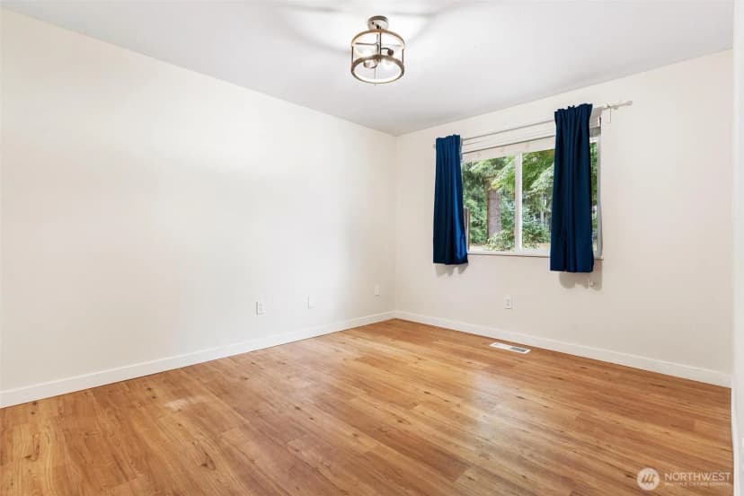 Property photo for 3339 Sw 323rd Street, Federal Way photo 18