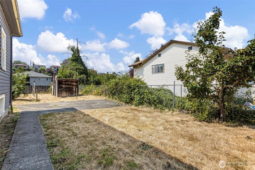 Property photo for 3029 21st Avenue S, Seattle photo 25