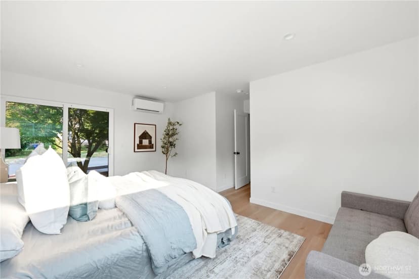 Property photo for 5301 49th Avenue Sw, Seattle photo 25
