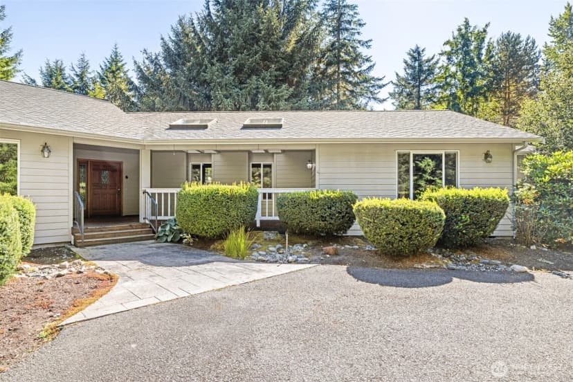 Property photo for 175 Alderview Drive, Port Angeles photo 3