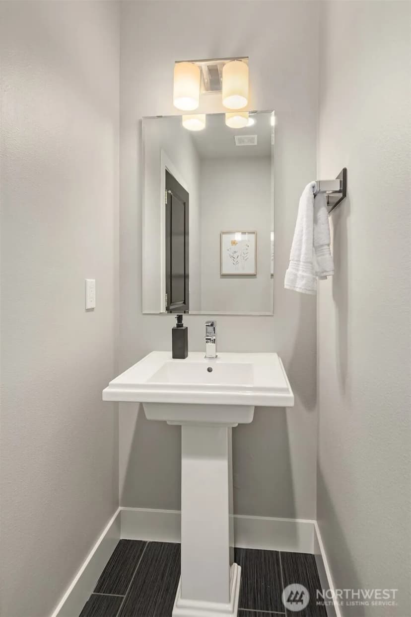 Property photo for 3428 171st Street Sw, Lynnwood photo 17