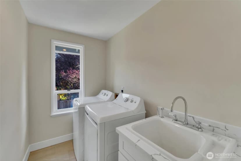 Property photo for 14604 Se 79th Drive, Newcastle photo 29