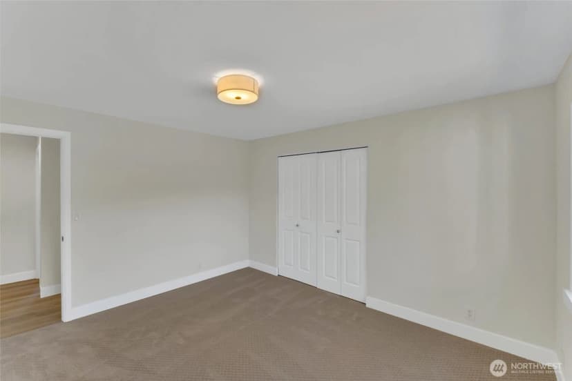 Property photo for 14604 Se 79th Drive, Newcastle photo 31