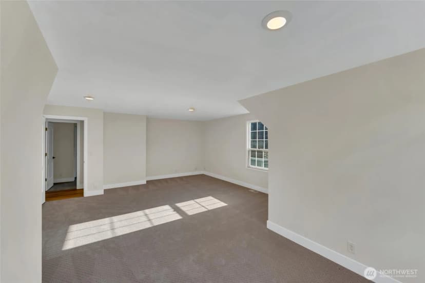 Property photo for 14604 Se 79th Drive, Newcastle photo 34
