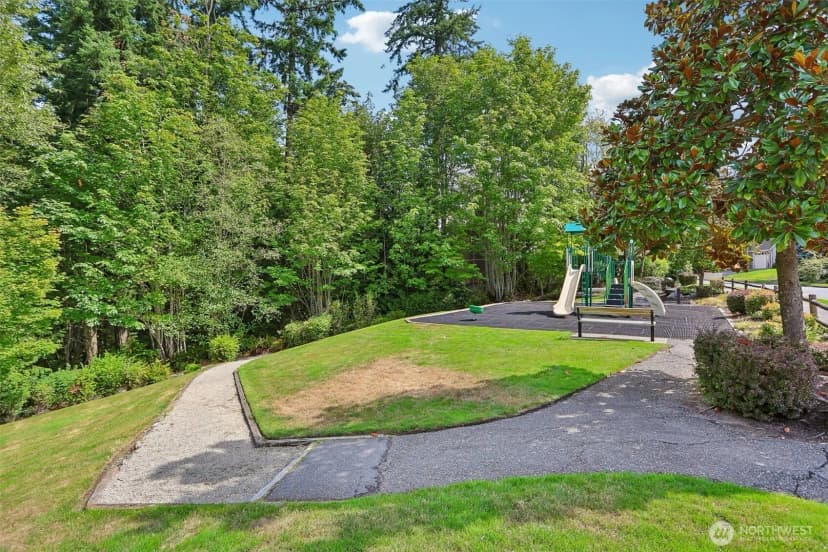 Property photo for 16580 Se 58th Place, Bellevue photo 39
