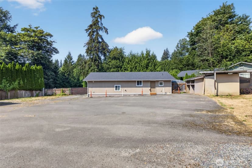 Property photo for 18701 Ave Snohomish, Snohomish photo 7