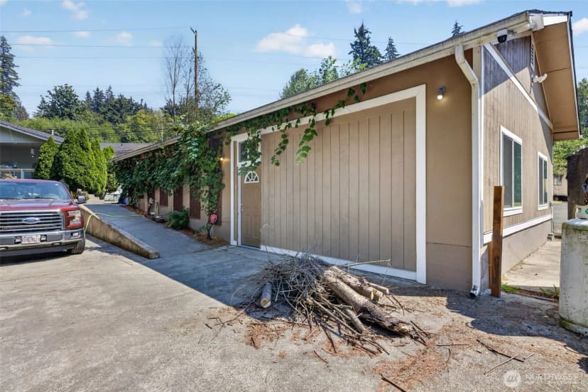 Property photo for 18701 Ave Snohomish, Snohomish photo 9