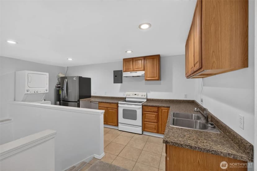 Property photo for 18701 Ave Snohomish, Snohomish photo 24