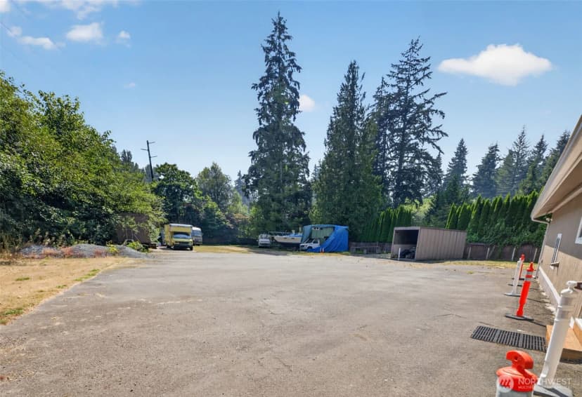Property photo for 18701 Ave Snohomish, Snohomish photo 8