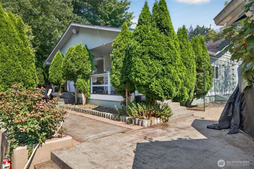 Property photo for 18701 Ave Snohomish, Snohomish photo 6