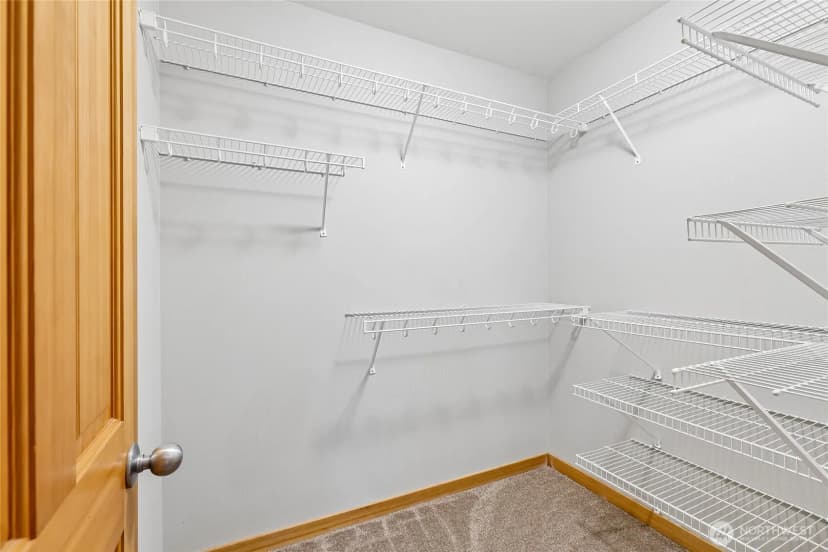 Property photo for 15816 84th Avenue Ne, Kenmore photo 16