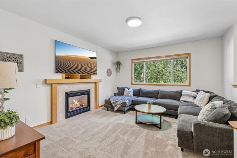 Property photo for 15816 84th Avenue Ne, Kenmore photo 11
