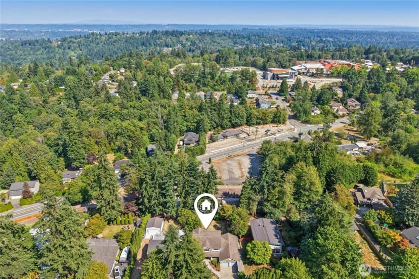 Property photo for 15816 84th Avenue Ne, Kenmore photo 38