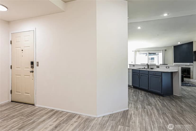 Property photo for 11325 19th Avenue Se #b304, Everett photo 4
