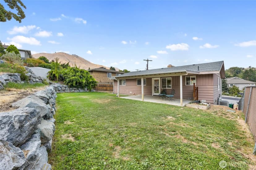 Property photo for 2315 Lester Street, Wenatchee photo 26