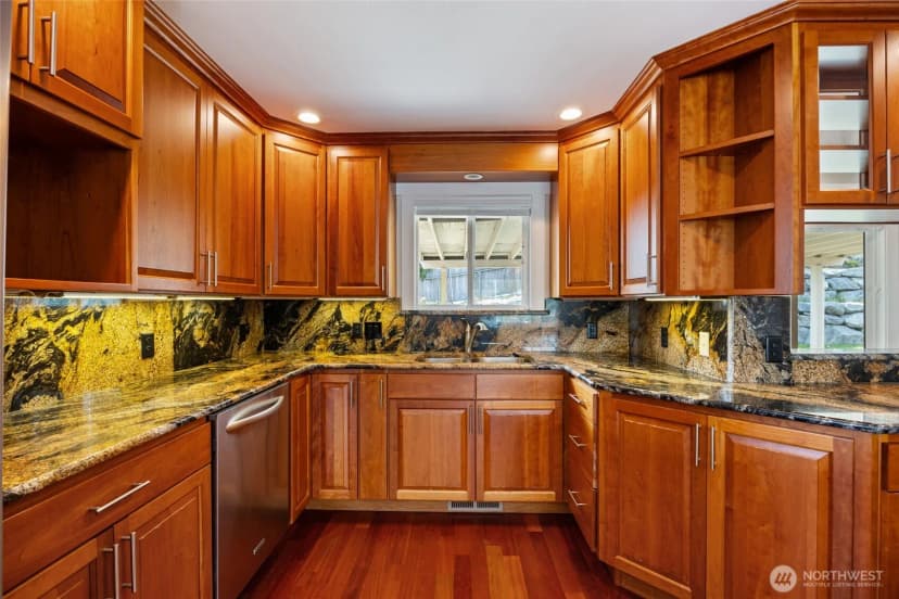 Property photo for 2315 Lester Street, Wenatchee photo 9