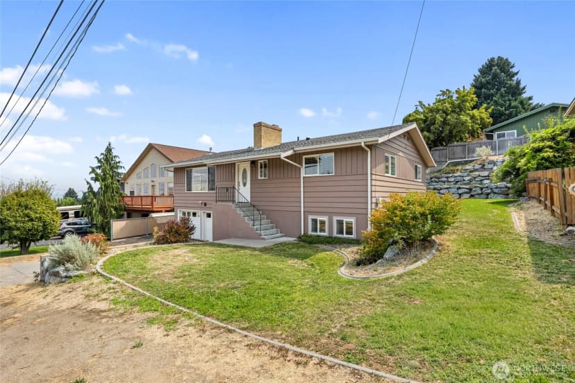 Property photo for 2315 Lester Street, Wenatchee photo 32