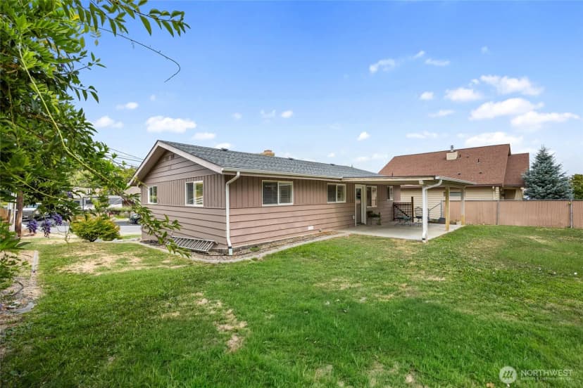 Property photo for 2315 Lester Street, Wenatchee photo 27