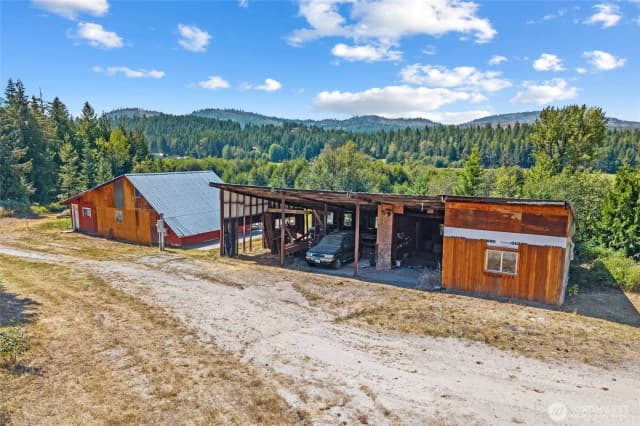 Property photo for 1622 I Clugston Onion Creek Road, Colville