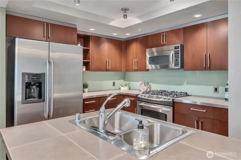 Property photo for 900 Lenora Street #w103, Seattle photo 11