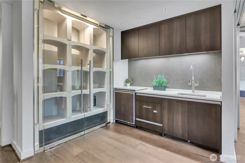 Property photo for 900 Lenora Street #w103, Seattle photo 24