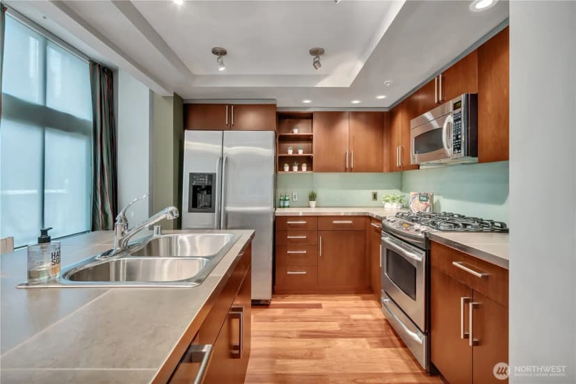 Property photo for 900 Lenora Street #w103, Seattle photo 10