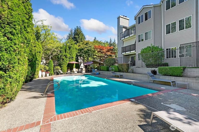 Property photo for 10016 Ne 120th Lane #f202, Kirkland photo 22