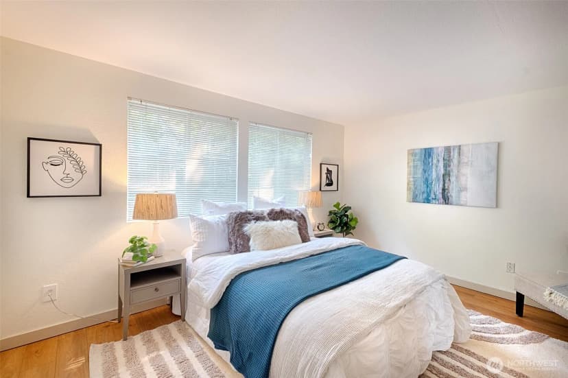 Property photo for 10016 Ne 120th Lane #f202, Kirkland photo 16