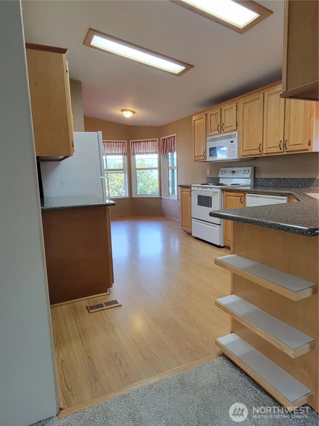 Property photo for 14727 43rd Avenue Ne #102, Marysville photo 5