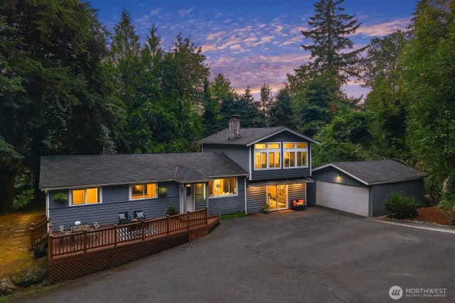 Property photo for 15650 Issaquah Hobart Road Se, Issaquah photo 2
