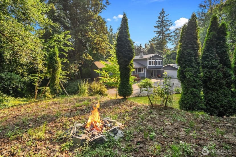 Property photo for 15650 Issaquah Hobart Road Se, Issaquah photo 32