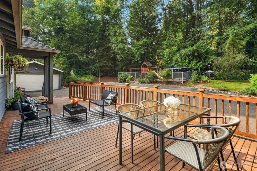 Property photo for 15650 Issaquah Hobart Road Se, Issaquah photo 27