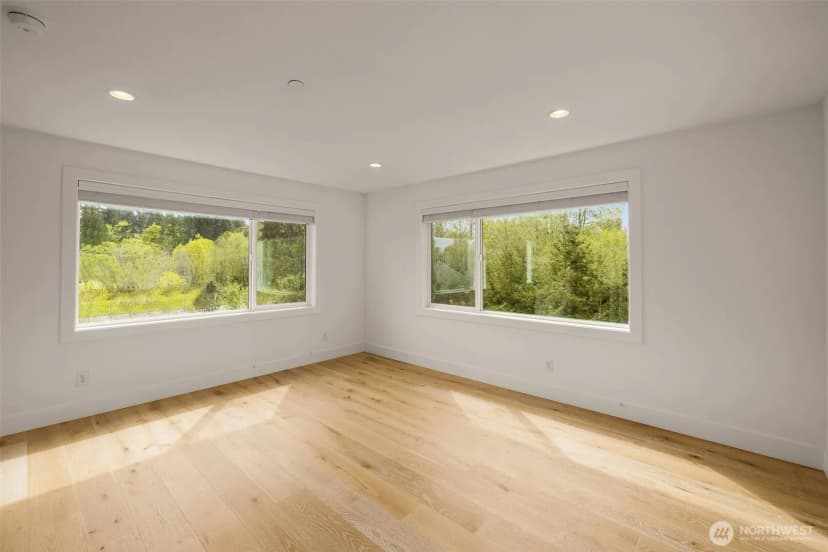 Property photo for 11707 177th Place Ne, Redmond photo 31