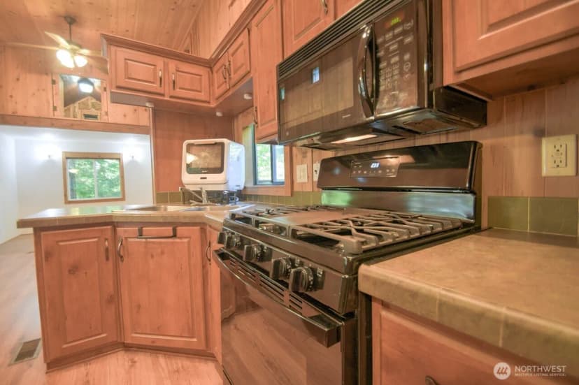 Property photo for 1546 Reservation Road Se #11, Olympia photo 10