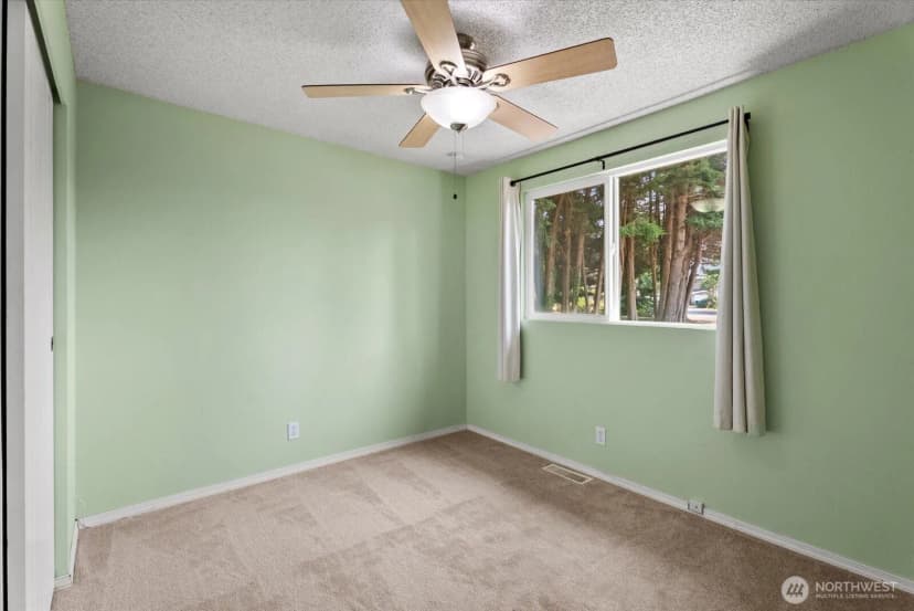 Property photo for 19329 142nd Place Se, Renton photo 10