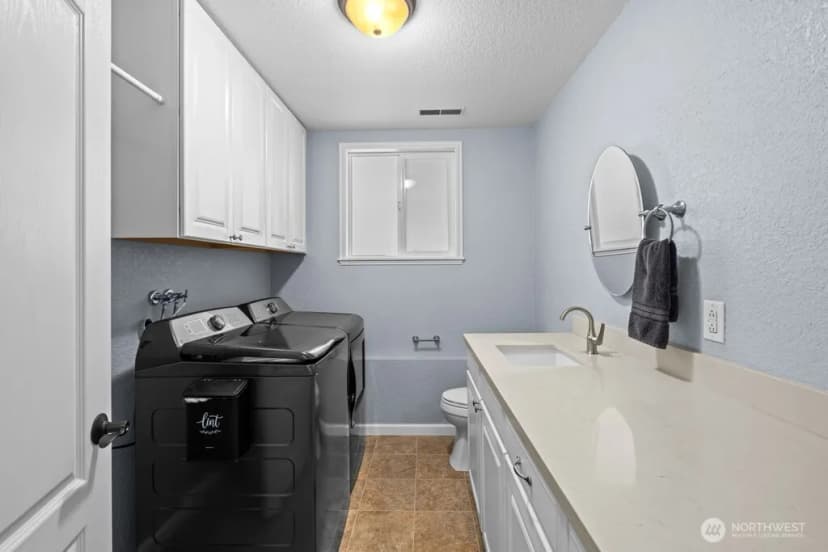 Property photo for 10429 34th Drive Se, Everett photo 17