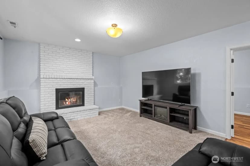 Property photo for 10429 34th Drive Se, Everett photo 19