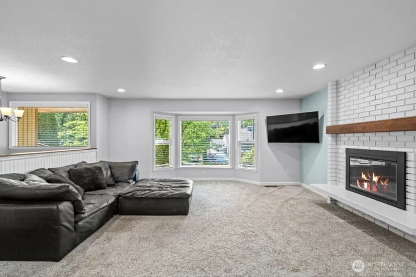 Property photo for 10429 34th Drive Se, Everett photo 9