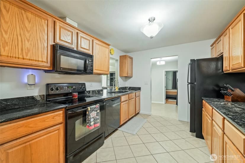 Property photo for 203 Se 1st, East Wenatchee photo 9