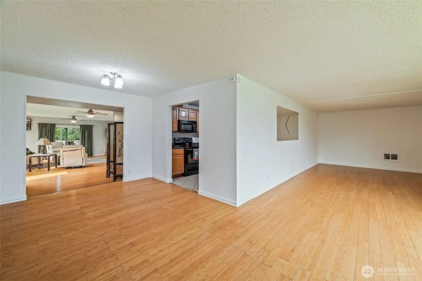 Property photo for 203 Se 1st, East Wenatchee photo 7