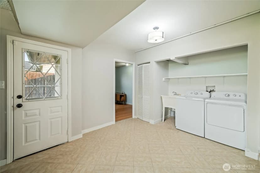 Property photo for 203 Se 1st, East Wenatchee photo 16