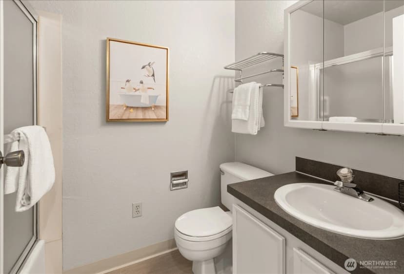 Property photo for 9910 Ne 116th Street #202, Kirkland photo 23