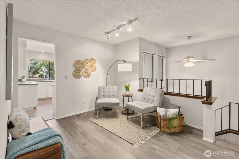 Property photo for 9910 Ne 116th Street #202, Kirkland photo 6