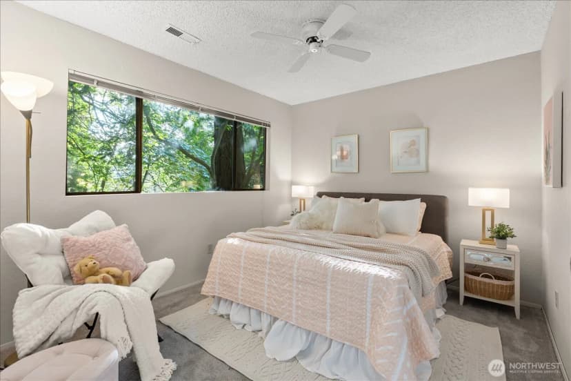 Property photo for 9910 Ne 116th Street #202, Kirkland photo 24