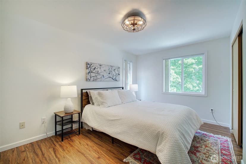 Property photo for 2527 200th Avenue Se, Sammamish photo 21