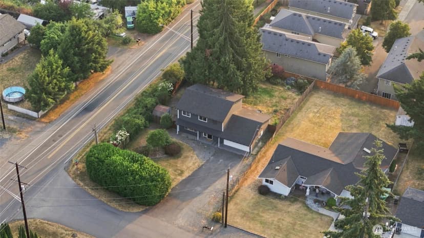 Property photo for 1924 107th Drive Se, Lake Stevens photo 34
