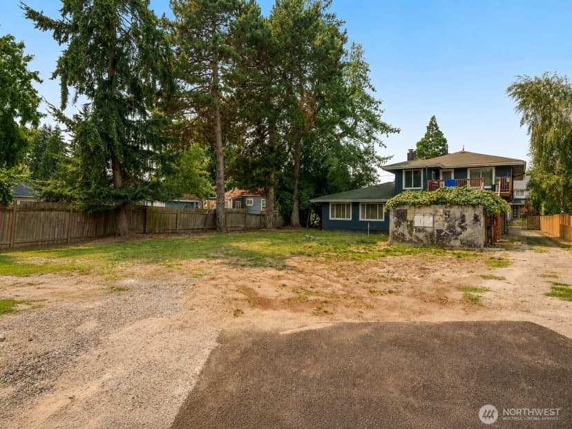 Property photo for 11813 44th Place S, Tukwila photo 12